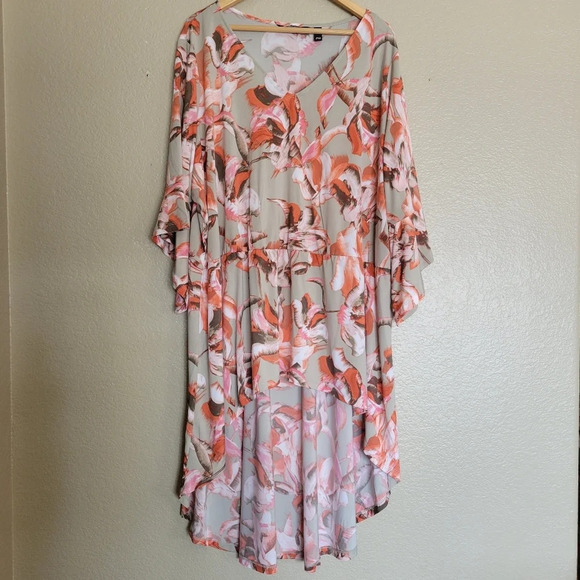G.I.L.I Beige Tropical Floral Short Sleeve Exaggerated High Low Tunic - Picture 1 of 7